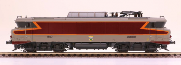 LS Models 10486S  Electric locomotive BB 15000, SNCF (DCC w/Sound)