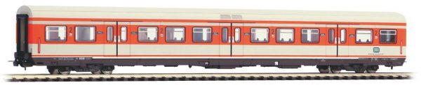 Piko 58500  2nd Class S-Bahn Passenger X-wagon, DB