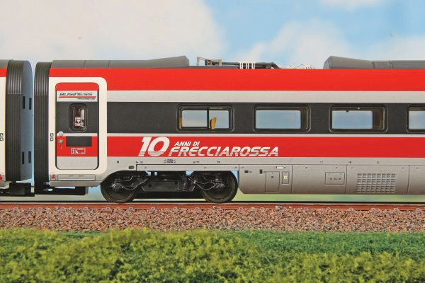 ACME 70204 10 Year Frecciarossa 1000 High Speed Train Set