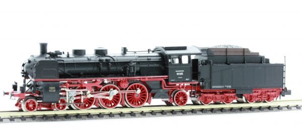Arnold 2542  Steam locomotive of the DRG, Class 18 with tender