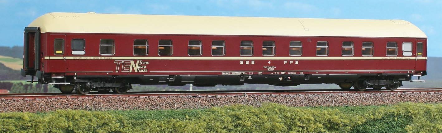 ACME 52384  Sleeping car WLABmh 174 in red TEN, SBB