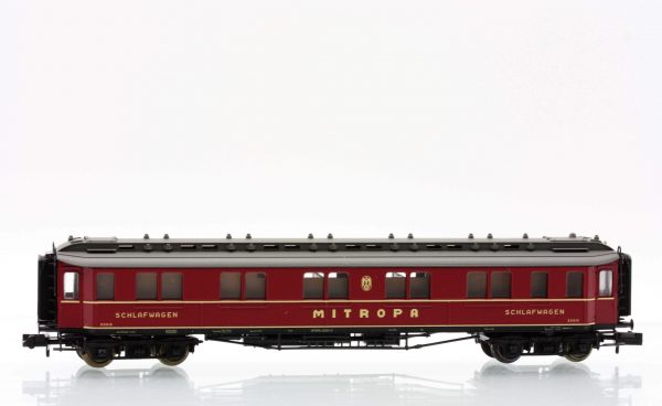 Fleischmann 8078  Sleeping coach, type WL 6ü, of the Mitropa company