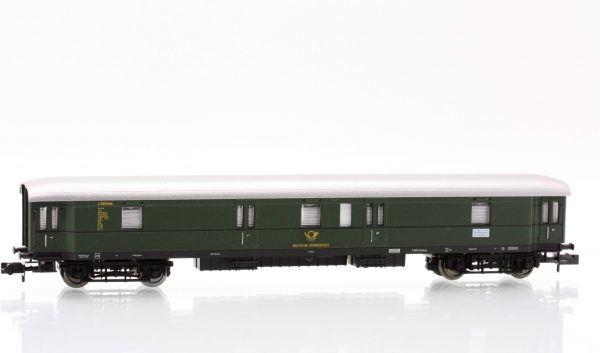 Fleischmann 8635  Express train post coach, class Post4e, of the Deutschen Bundespost