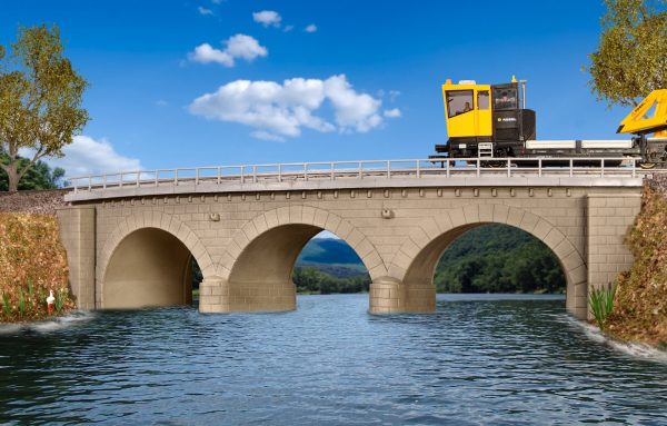 Kibri 9642  Stone arch bridge with ice breaking pillars curved, single track