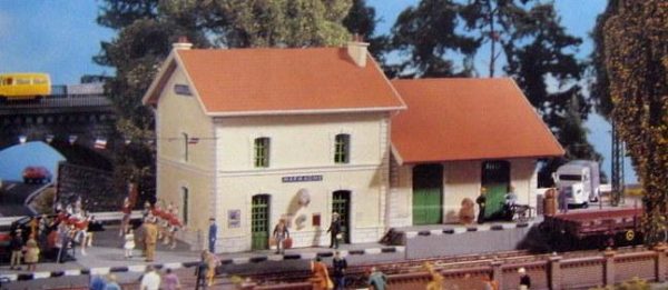 Pola 743  Train Station "MARMAGNE"