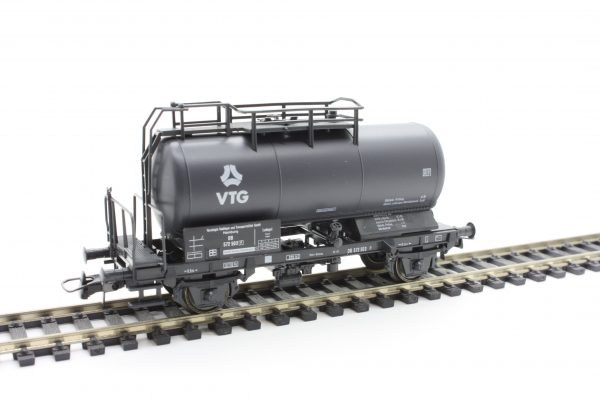 Roco 46143  Tank wagon "VTG", DB