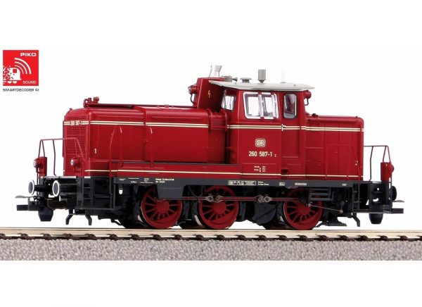 Piko 55906  Diesel locomotive BR 260, DB (DCC/Sound)