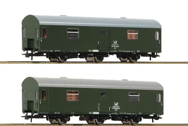 Roco 74111  2 piece set: Mail coaches “Rekowagen”, DR