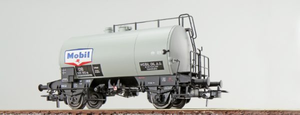 ESU 36231  Tank car "MOBIL", DB