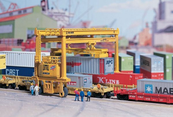 Walthers Cornerstone 3222  N MI-JACK Translift Intermodal Crane