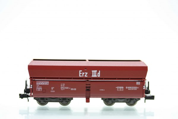 Fleischmann 8520  High capacity self unloading hopper wagon, DB