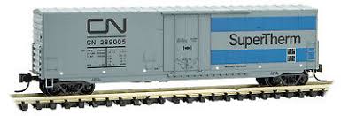 Micro Trains 18100090   50' Standard Box Car with Plug Door, CN