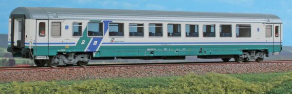 ACME 50302  2nd class passenger car, FS