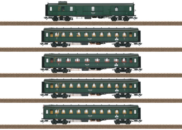 Trix 23388  “Hechtwagen” express train passenger car set, DRB