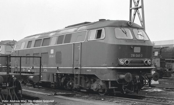 Piko 52415  Diesel locomotive BR 216, DB