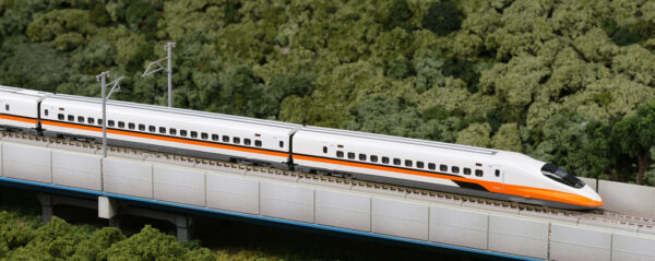 Kato 10-1476	 Taiwan High Speed Rail (THSR) 700T