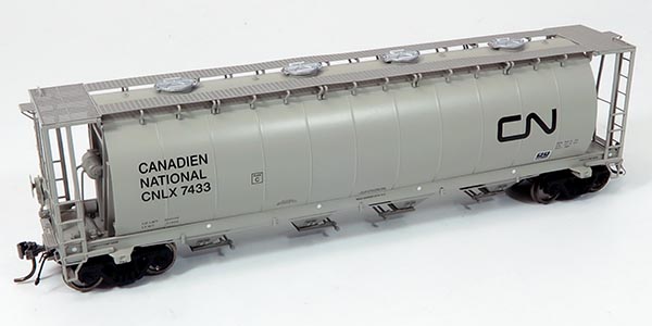Rapido Trains 127025-4   NSC 3800cuft Cylindrical Hopper: Canadian National - CNLX #7433