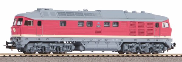 Piko 52773  Diesel Locomotive class 142, DR (DCC/Sound)