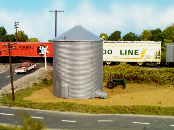 Rix Products 304   Corrugated 30′ Grain Bin