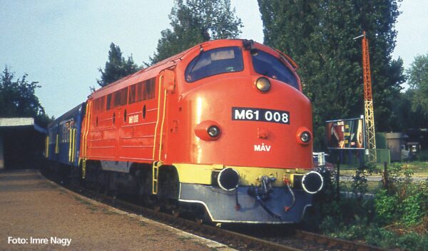 Piko 52496   Diesel locomotive Nohab, MAV